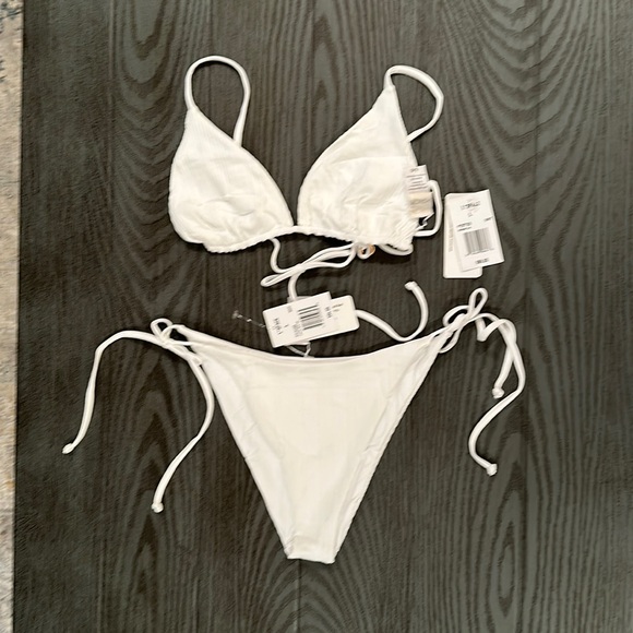 l*space Bikini Swimsuit- New 🌴🏖🌴 - Picture 1 of 11